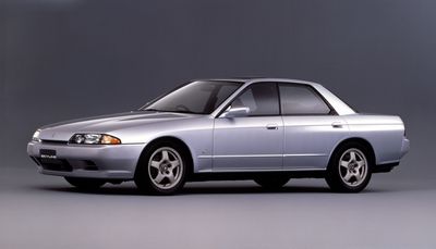 Nissan Skyline история в фотографиях